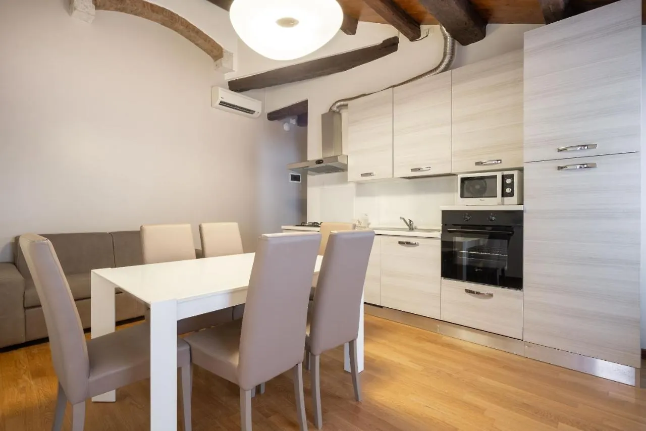 Design Palace Apartment By Wonderful Italy Veneza