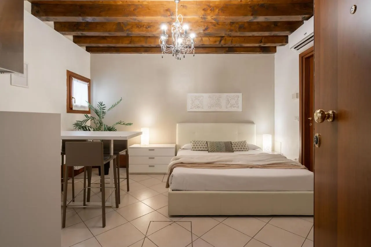 Design Palace Apartment By Wonderful Italy Veneza