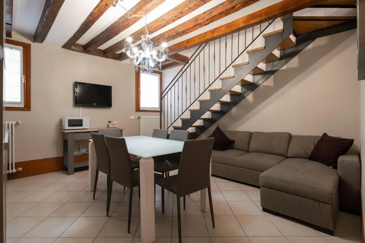Design Palace Apartment By Wonderful Italy Veneza