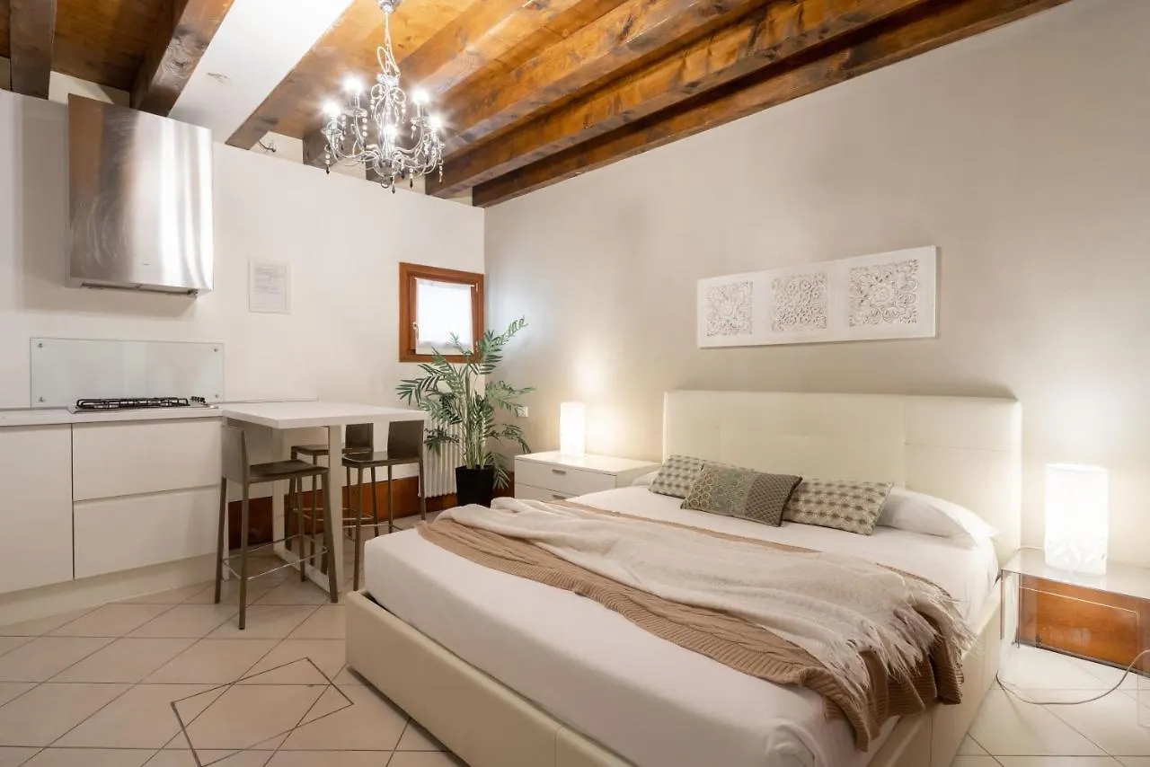 Design Palace Apartment By Wonderful Italy Veneza
