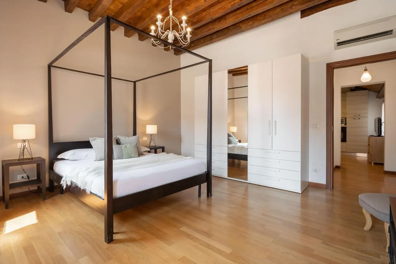 Design Palace Apartment By Wonderful Italy Veneza