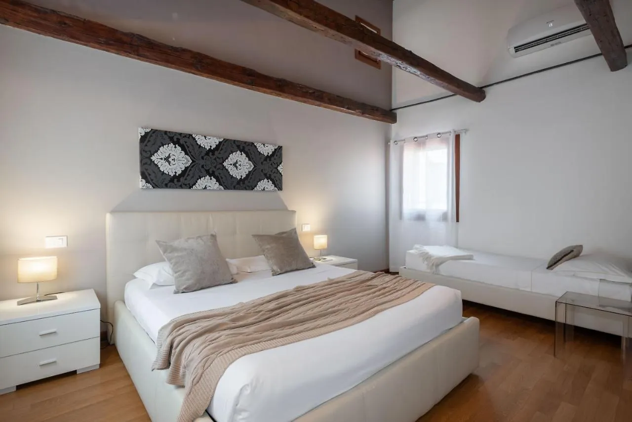Design Palace Apartment By Wonderful Italy Veneza Itália