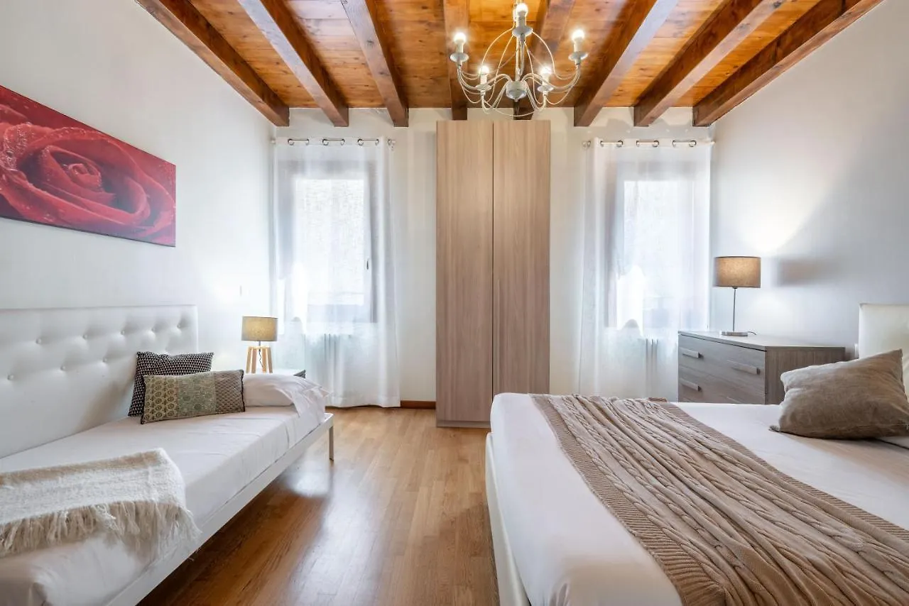Design Palace Apartment By Wonderful Italy Veneza